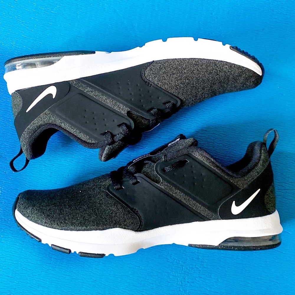 Women’s Nike Air Bella TR